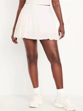Old Navy White Stretch Tech Pleated Skirt with Built-In Shorts, Size XS